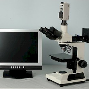 YT-2003A大视野卤素灯三目金相显微镜